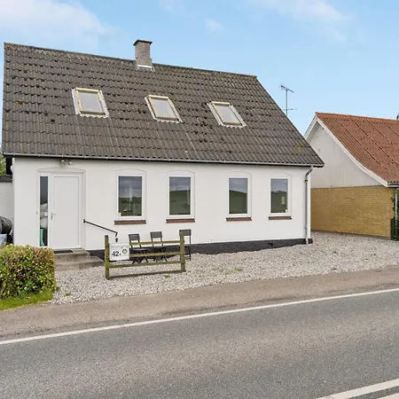 Holiday home Truels - 2km From The Sea By Interhome Tranekaer